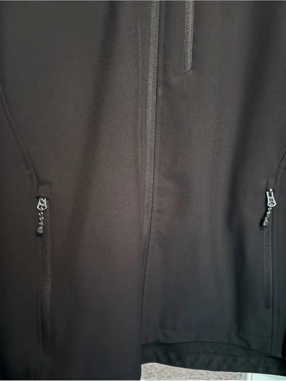 N/A versatile black